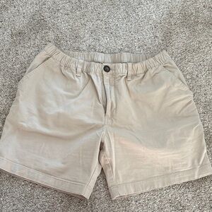Classic Tan Men's Khaki Shorts
